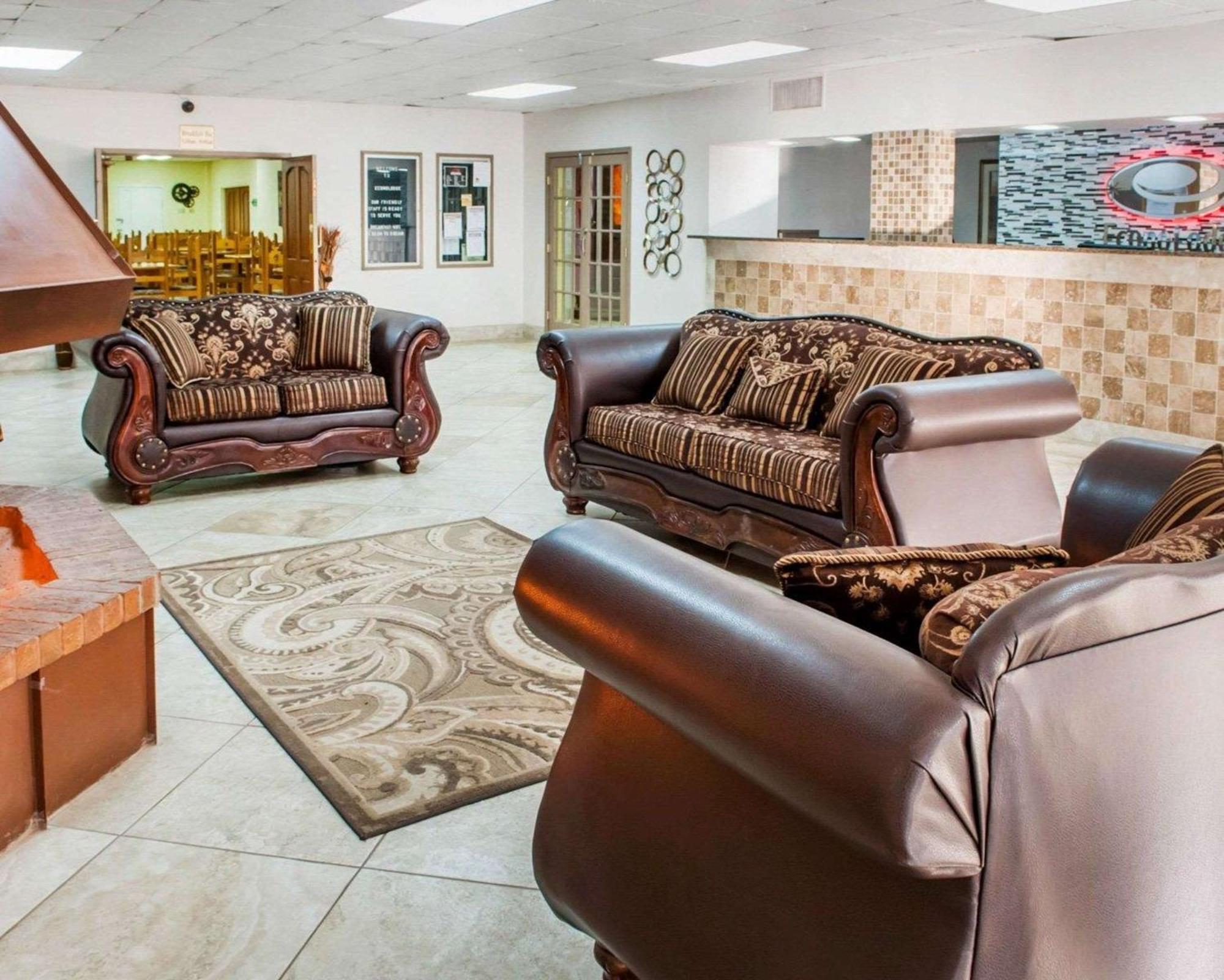 Econo Lodge Carlsbad Caverns Area Экстерьер фото